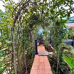 펜션 Casa Con Jardin Y Jacuzzi