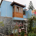 펜션 Casa Con Jardin Y Jacuzzi *