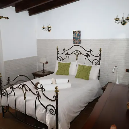 Casa Con Jardin Y Jacuzzi Tatil Evi