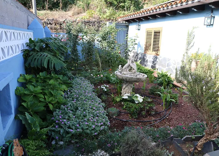 Semesterbostad Casa Con Jardin Y Jacuzzi
