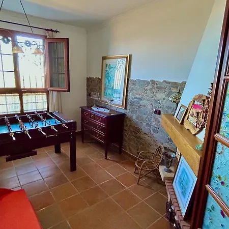 Casa Con Jardin Y Jacuzzi