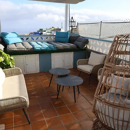 Prázdninový dům Casa Con Jardin Y Jacuzzi *