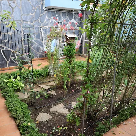 Prázdninový dům Casa Con Jardin Y Jacuzzi