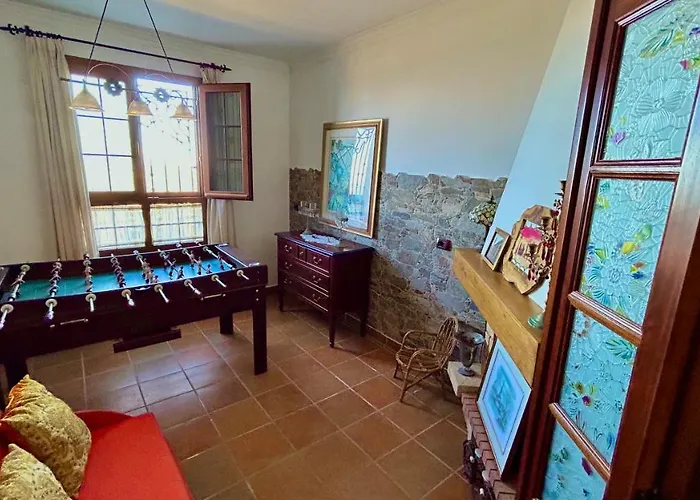 Casa Con Jardin Y Jacuzzi